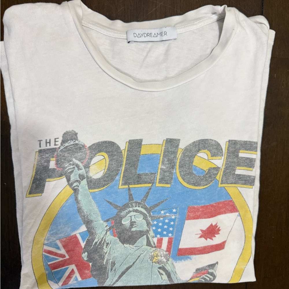 Daydreamer The Police North America Tour Tee. Pre-Owned